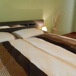 3 ágyas szoba - Nagyrét Panzió Eger 3 ágyas szoba - Nagyrét Panzió Eger