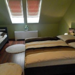 3 ágyas szoba - Nagyrét Panzió Eger 3 ágyas szoba - Nagyrét Panzió Eger