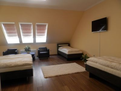 4 ágyas szoba - Nagyrét Panzió Eger 4 ágyas szoba - Nagyrét Panzió Eger