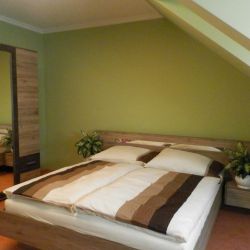 Családi szoba - Nagyrét Panzió Eger Családi szoba - Nagyrét Panzió Eger